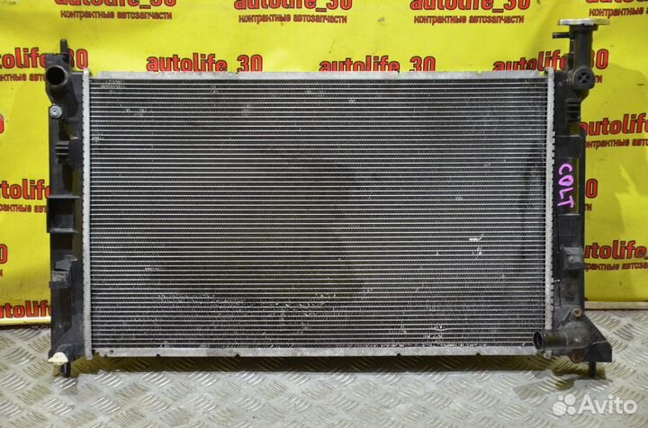 Радиатор охлаждения Mitsubishi Colt Z23A