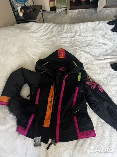 Горнолыжная куртка