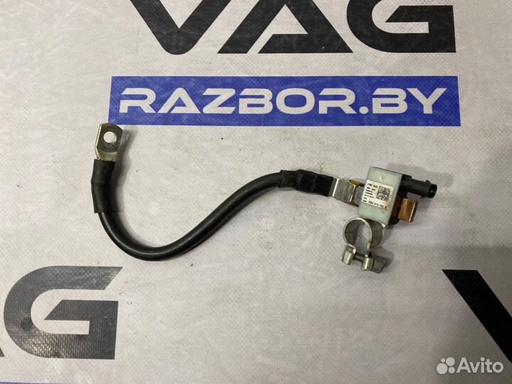 Volkswagen Passat B82015 3Q0915181AVR142-340