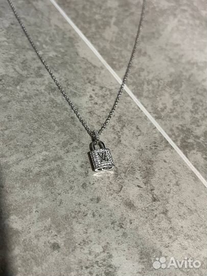 Кулон Louis Vuitton