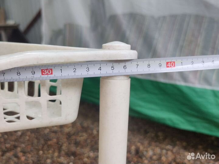 Полка для ванной угловая настенная