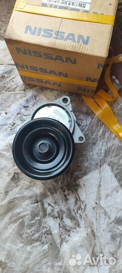 Натяжитель ремня на Ниссан х трейлер т31