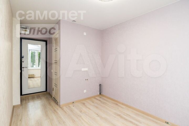 Комната 18 м² в 1-к., 1/9 эт.