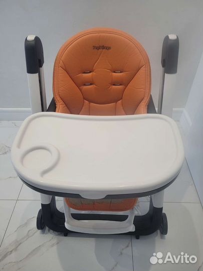 Детское кресло для кормления Peg Perego