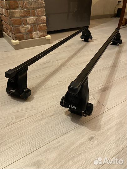 Крепление на крышу для Skoda Rapid и VW Polo