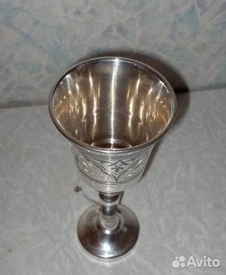 Серебряные рюмки