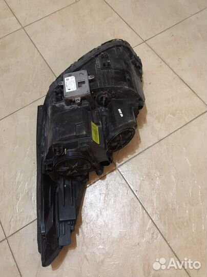 Фара на hyundai i40