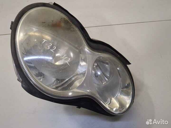 Фара (передняя) Mercedes C W203, 2006