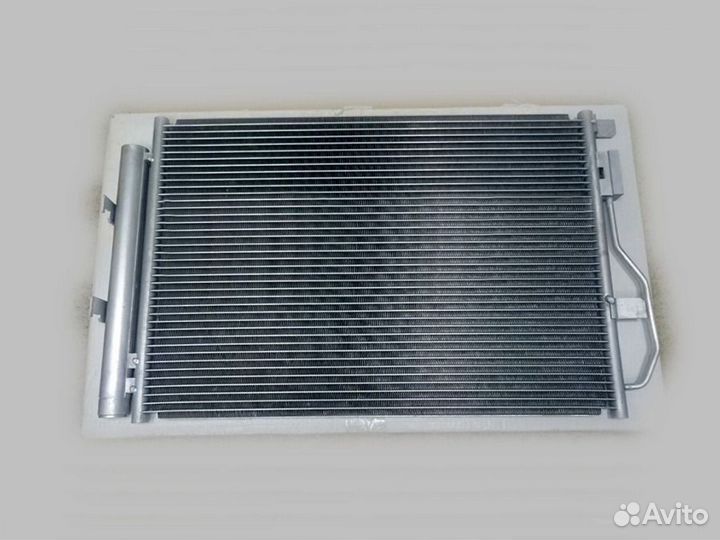 Радиатор кондиционера Шевроле Кобальт 2011 - нв