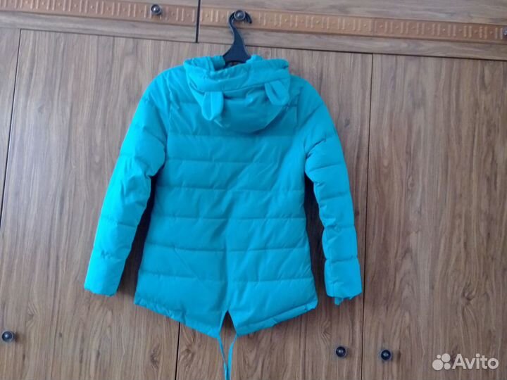 Куртка на девочку 9-10 лет осень -весна