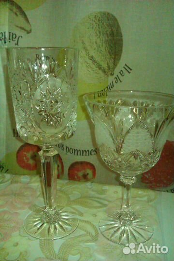 Хрустальные фужеры, бокалы, рюмки на ножках