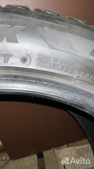 Bridgestone Blizzak DM-V2 255/50 R19 107T