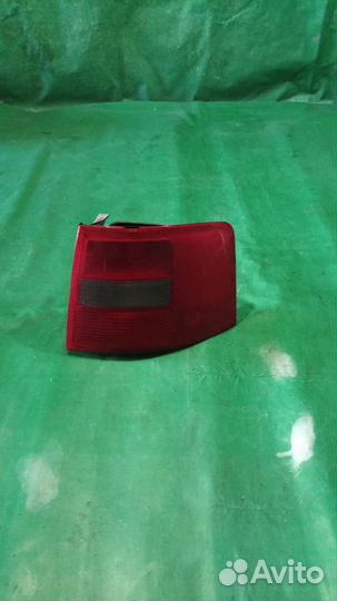 Фонарь зад правый стоп Audi A6C5 Allroad 2000-2005
