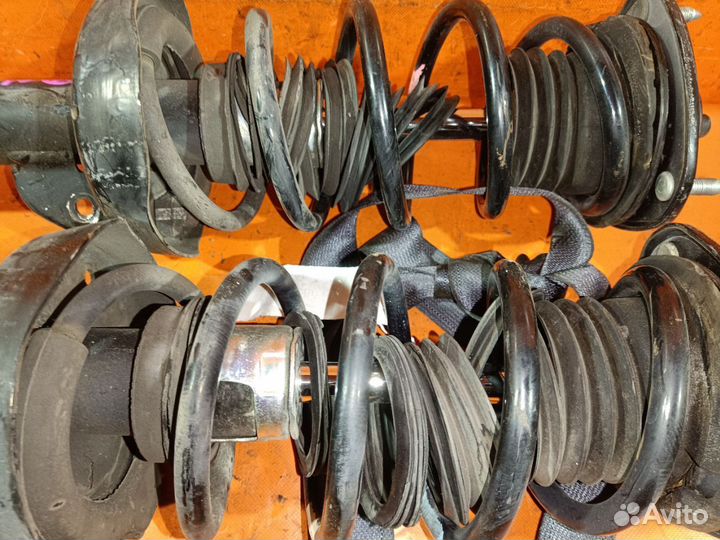 Стойка Honda Stream RN6 (Переднее)