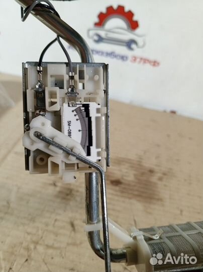 Датчик уровня топлива Hyundai Santa Fe