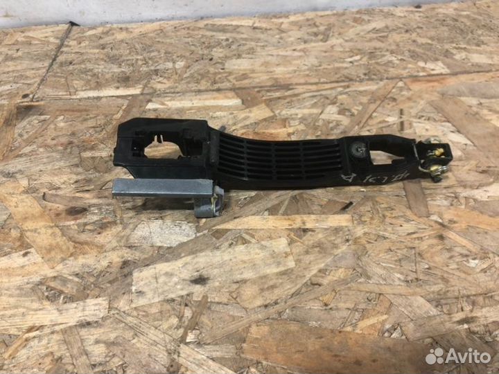 Кронштейн ручки двери задний левый Mazda 6 GJ