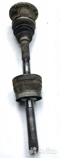 Ниссан PickUp Вал привода передний
