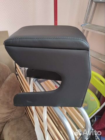 Подлокотник Лада Веста