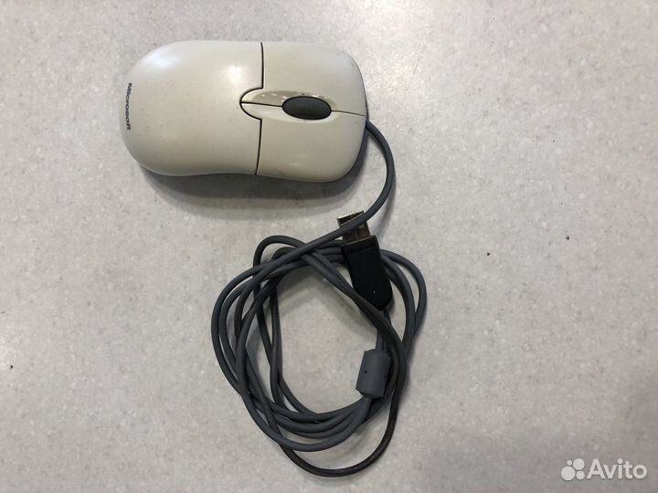 Игровой руль с педалями