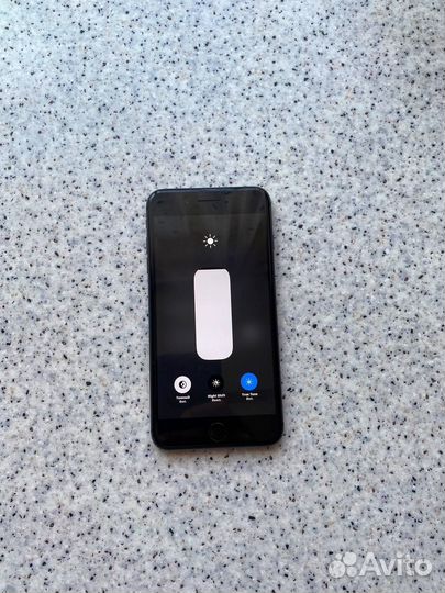 iPhone 8 Plus, 64 ГБ