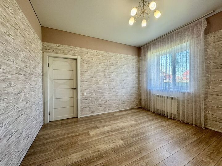 Дом 92 м² на участке 7 сот.