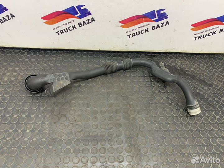 Горловина залива масла Renault T, Volvo FH