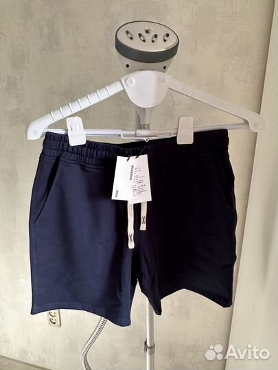 Шорты мужские новые M