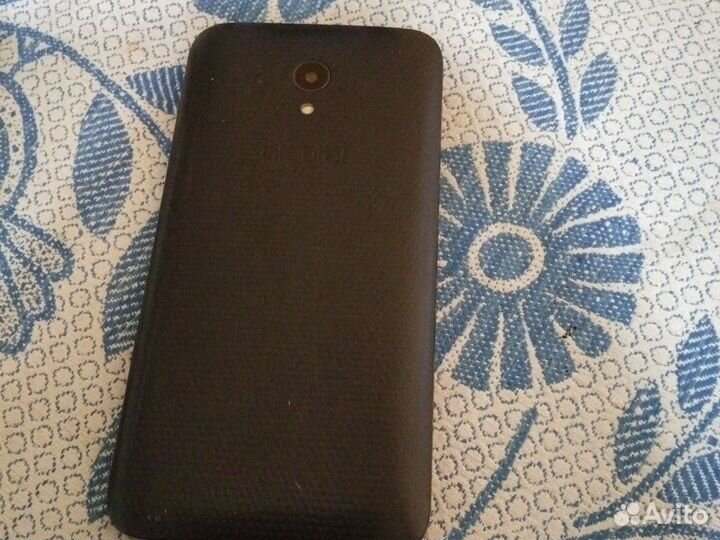 Телефон Alcatel