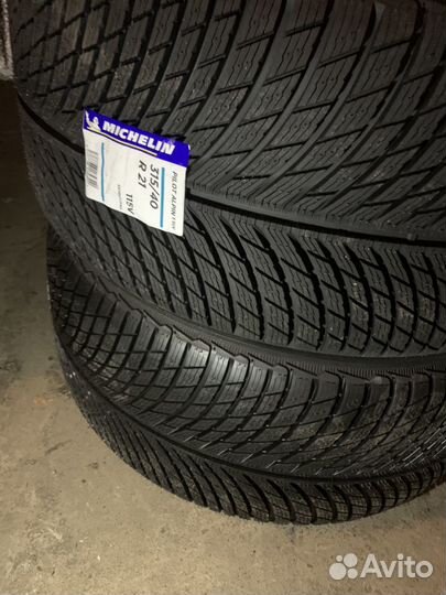 Michelin Pilot Alpin 5 SUV 275/45 R21 и 315/40 R21 115V
