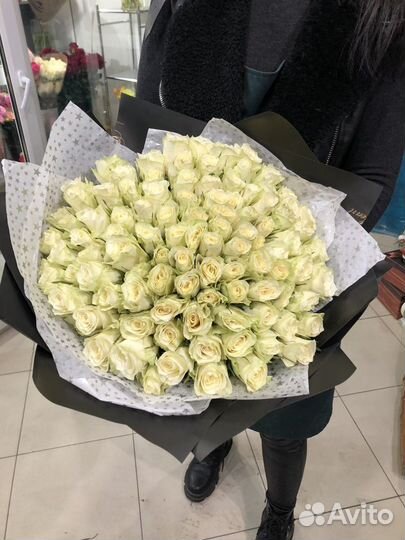 Букет белых кенийских роз