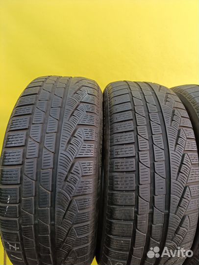 Pirelli Winter Sottozero 210 Serie II 225/55 R17 H