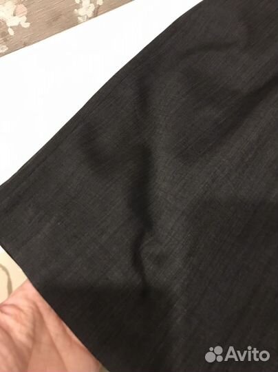 Armani юбка на L