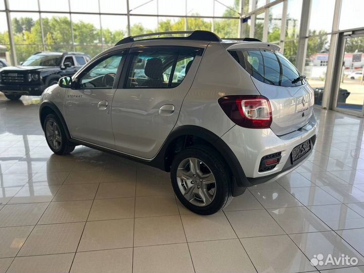 Renault Sandero Stepway 1.6 МТ, 2021, 16 461 км