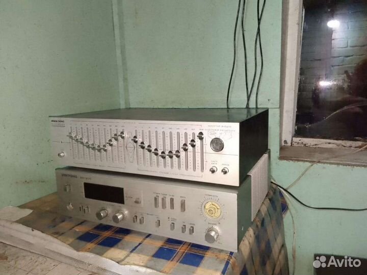 Усилитель, эквалайзер и две колонки