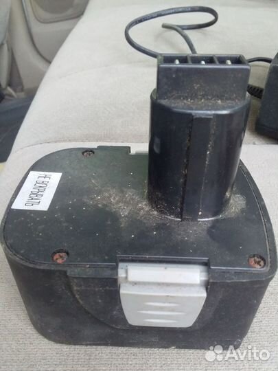 Зарядное устройство для шуруповерта