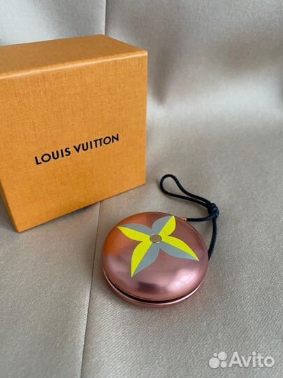 Йо-йо Louis Vuitton