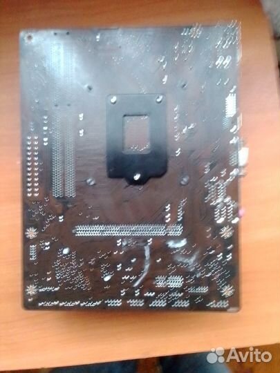 Материнская плата msi military class 4