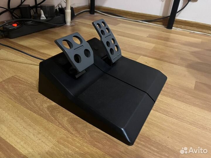 Руль Logitech Formula Force EX Feedback