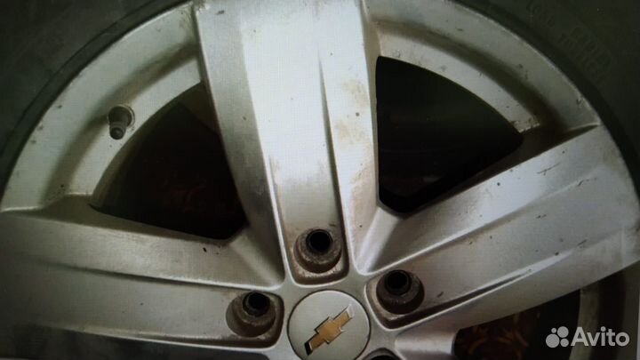 Gislaved Nord Frost 200 225/50 R17