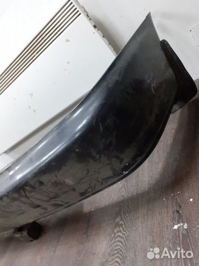 Бампер задний Nissan Primera