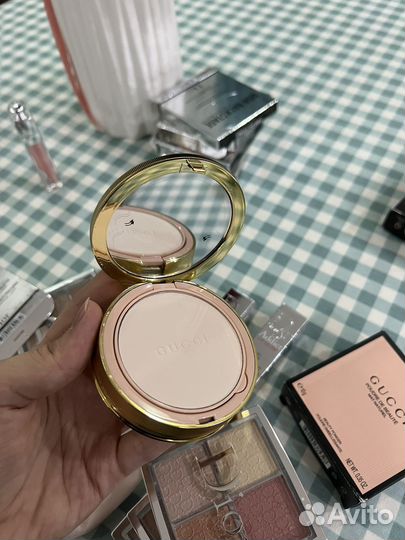 Люксовая косметика