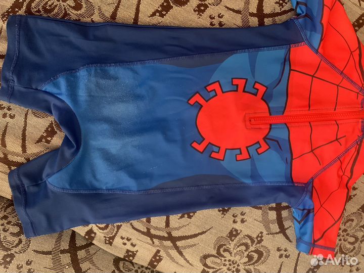 Плавательный костюм next