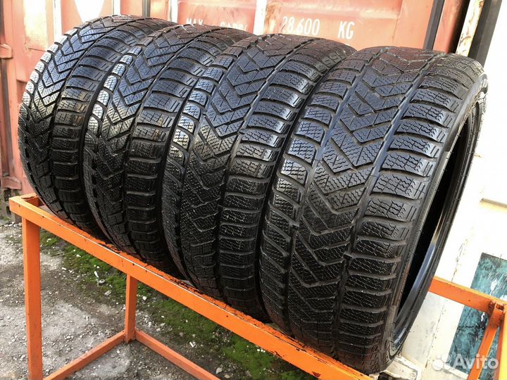 Pirelli Winter Sottozero 3 225/45 R17