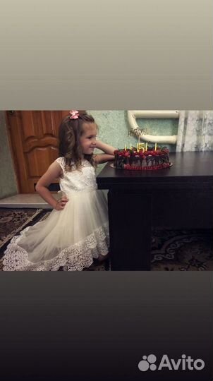 Платье праздничное для девочки 3-5 лет