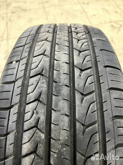 Centara Grand Tourer H/T 215/65 R16