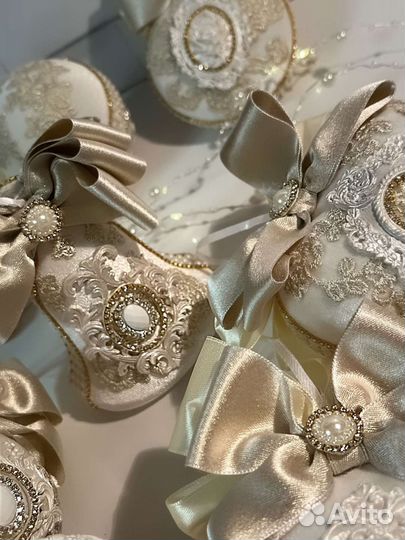 Набор бархатных шаров на елку