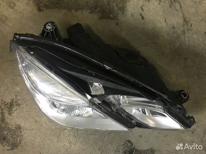 Мерседес 212 фара Mercedes