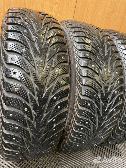 Yokohama Ice Guard Stud IG55 215/65 R16