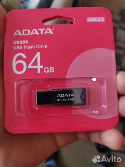 Usb флешка 64 гб 3.2 Adata