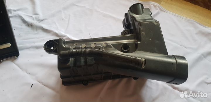 Audi A3 8P Корпус воздушного фильтра